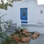Blue Paradise Naxos City