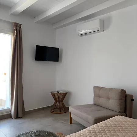Blue Paradise Aparthotel 4*